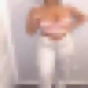 Delia, 39 ans, dispo pour plan cul à Fréjus
