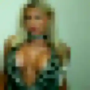 Louise (26 ans) à Genouilleux cherche un plan cul rapidement