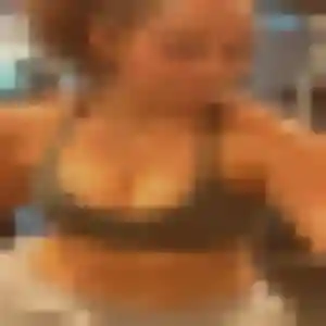 Photo de Laure à Gentelles (28 ans) - plan cul anonyme