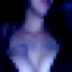 Delia, 24 ans, dispo pour plan cul à Giroussens