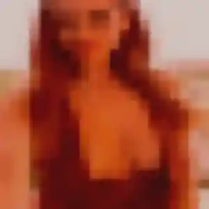 Photo sexy de Phoebe, 23 ans à Glos - plan discret