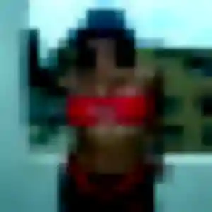 Photo sexy de Joana, 25 ans à Gouvix - plan discret