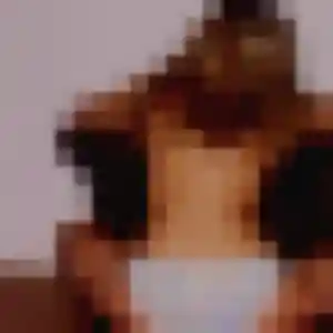 Photo de Meriem à Groix (22 ans) - plan cul gratuit