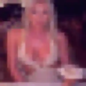 Cyrielle, 33 ans, en ligne à Grussenheim pour une rencontre coquine