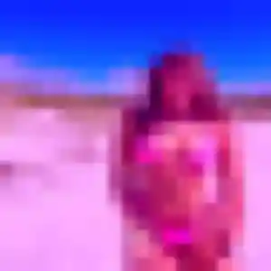 Elvire, 23 ans, connectée à Guilherand-Granges pour une rencontre coquine