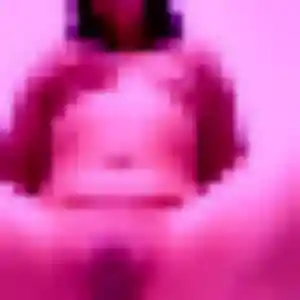 Photo sexy de Albertine, 28 ans à Guipel - plan discret