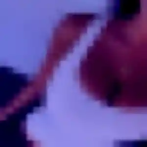 Aurelie, 35 ans, connectée à Gujan-Mestras pour une rencontre coquine
