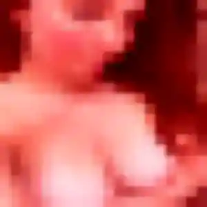 Cecile, 28 ans, connectée à Helfaut pour une rencontre coquine