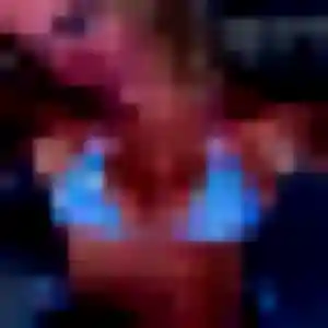 Photo de Ninon à Hérouvillette (32 ans) - plan cul gratuit