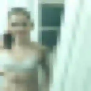 Photo de Nora à Hesdin-l'Abbé (26 ans) - plan cul anonyme