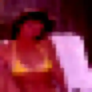 Naomi de Irodouër, 41 ans - plan cul discret