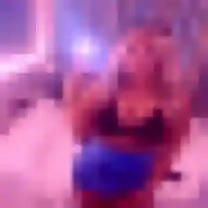 Découvre Alexandra, 31 ans à Izon gratuitement