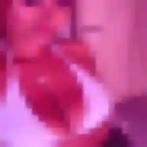 Photo de Melanie à Jardin (24 ans) - plan cul gratuit