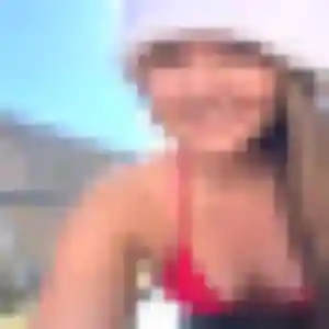 Charmante Barbara, 25 ans à Jegun - voir sa photo
