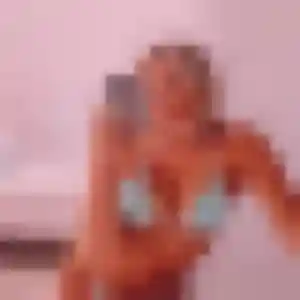 Profil de Giulia à Jouy-en-Josas (40 ans) - plan cul gratuit