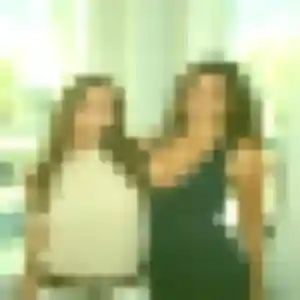 Delphine (32 ans) à La Brède propose un plan cul ce soir