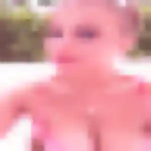 Photo de Suzanne à La Ferté-Saint-Aubin (39 ans) - plan cul sans inscription