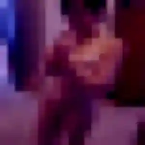 Photo exclusive de Ursule, 22 ans à La Roche-de-Glun - rencontre coquine