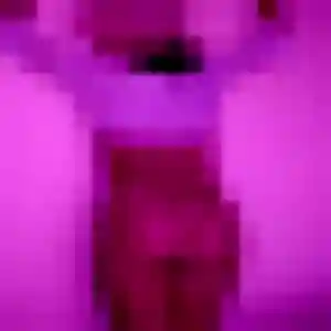 Raphaelle, 30 ans, connectée à La Roche-sur-Yon pour une rencontre coquine