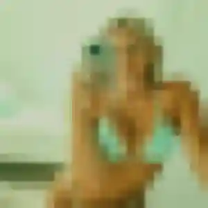 Urielle, femme de 44 ans cherche plan cul à Lacanau
