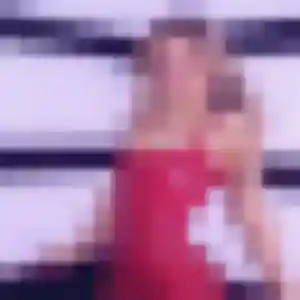 Belle Alessandra, 22 ans à Lamnay - voir sa photo