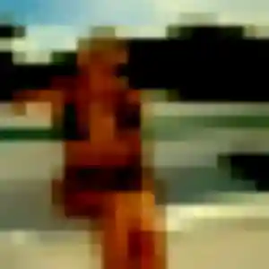 Zineb, 41 ans, connectée à Lassy pour un plan cul