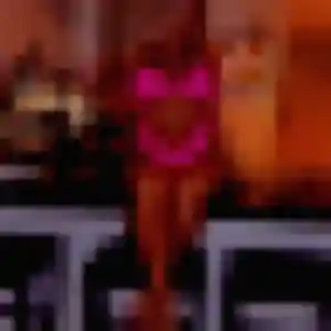 Josephine (42 ans) à Laurens attend une rencontre ce soir