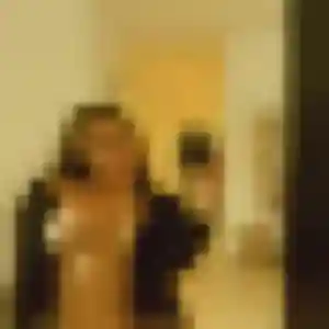 Suzanne, 28 ans, connectée à Lauris pour un plan cul