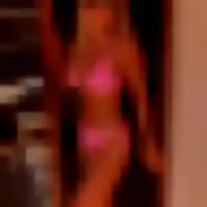 Axelle, 26 ans, connectée à Le Lonzac pour une rencontre coquine