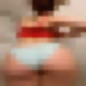 Rejoins Alienor, 23 ans à Le Pizou gratuitement