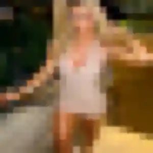 Armelle, 25 ans, connectée à Le Soler pour une rencontre coquine