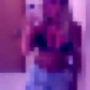 Dounia, 44 ans, dispo pour plan cul à Le Sourn