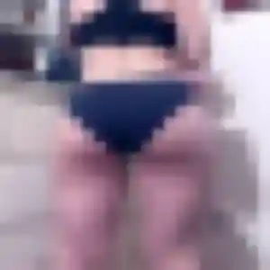 Edith, 39 ans, connectée à Le Tronchet pour une rencontre coquine