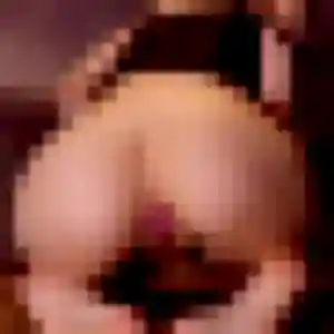 Photo sexy de Bettina, 32 ans à Leimbach - plan discret