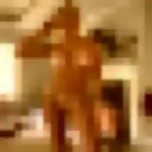 Photo de Mylene à Les Barthes (41 ans) - plan cul gratuit