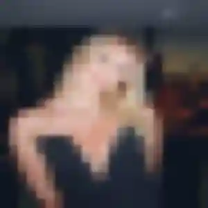 Charmante Sixtine, 27 ans à Les Gets - voir sa photo