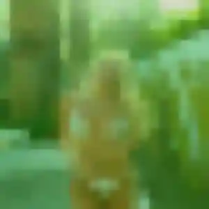 Ursula, 22 ans, en ligne à Les Haies pour une rencontre coquine