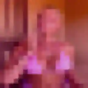 Hortense (25 ans) à Les Mages propose un plan cul ce soir