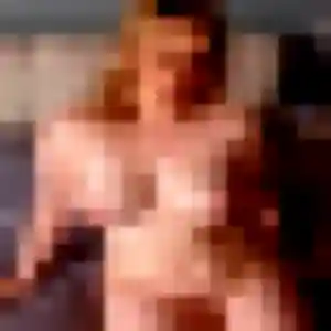 Découvre Aurelie, 42 ans à Lespignan en privé