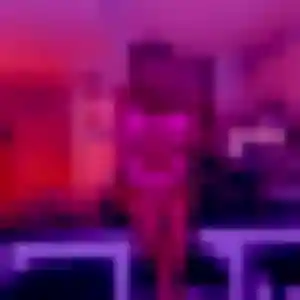 Dana de Lézinnes, 31 ans - plan cul discret