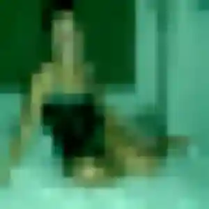 Photo de Maeva à Lignan-de-Bordeaux (32 ans) - plan cul discret