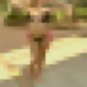 Leila de Llupia, 39 ans - plan cul discret