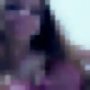 Leonore, femme de 30 ans cherche plan cul à Locmiquélic
