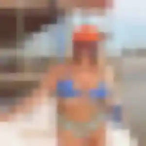 Eleonore, fille de 43 ans cherche plan cul à Locoal-Mendon