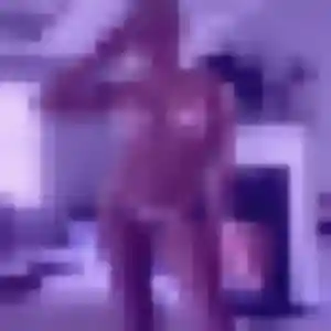 Yolande, 27 ans, disponible à Longages pour une rencontre coquine