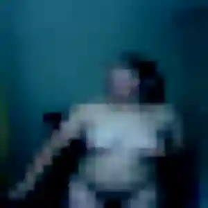 Erika, 29 ans, connectée à Longeau-Percey pour un plan cul