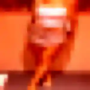 Photo de Zineb à Loray (37 ans) - plan cul discret