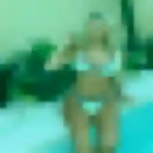 Wendy, 25 ans, cherche un plan cul à Louargat