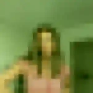 Yasmine, 30 ans, cherche un plan cul à Lourmarin