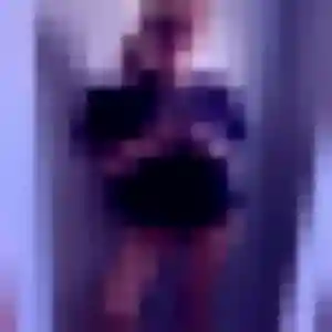 Elise, 23 ans, dispo pour plan cul à Louvroil